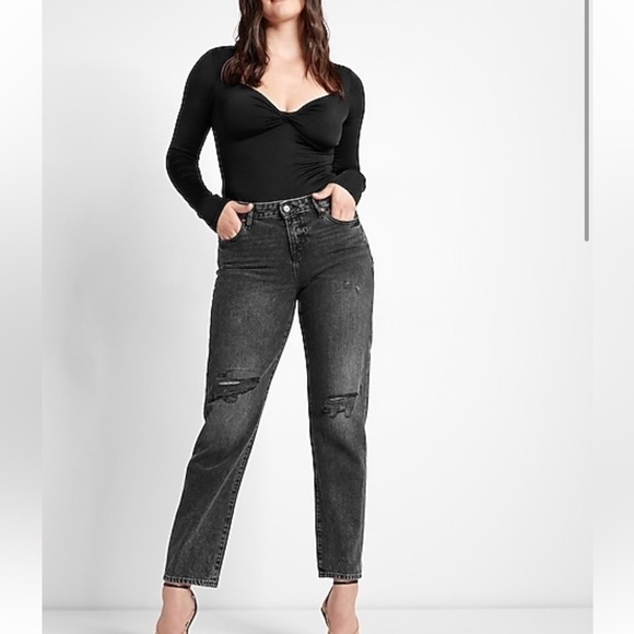 Express Denim - [Express] NWT Low Rise Black Ripped
Boyfriend Jeans